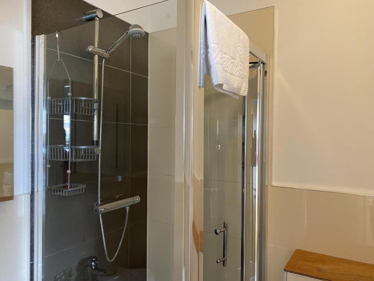 The Grosvenor Guest House Буде Экстерьер фото